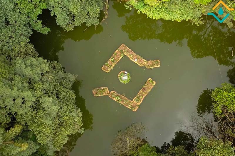 Instalação de Floating Islands no Parque Burle Marx